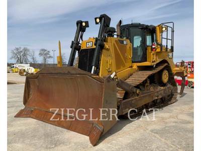 Caterpillar D8T Dozer