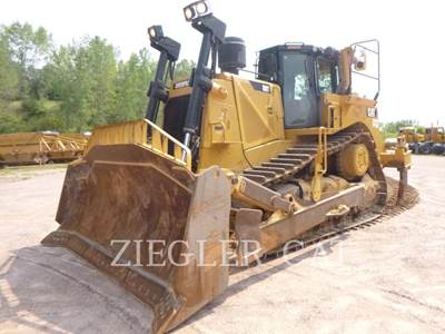 Caterpillar D8T Dozer