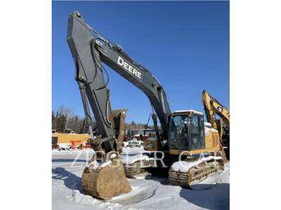 John Deere 250G LC Excavator