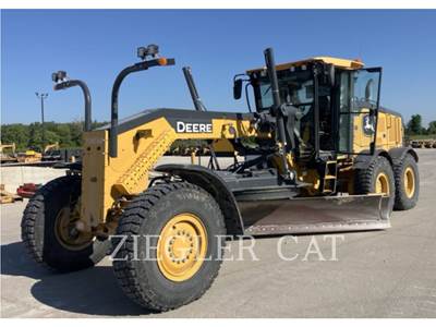 John Deere 672G Motor Grader