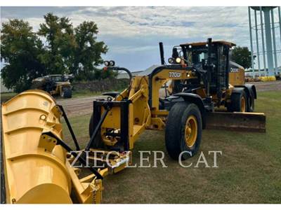 John Deere 770GP Motor Grader