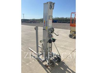 Genie SLC-24 Scissor Lift