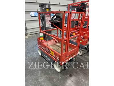 Skyjack SJ12 Scissor Lift