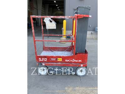 Skyjack SJ12 Scissor Lift