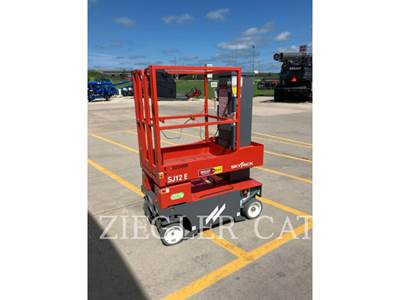 Skyjack SJ12 Scissor Lift