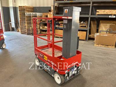 Skyjack SJ12 Scissor Lift