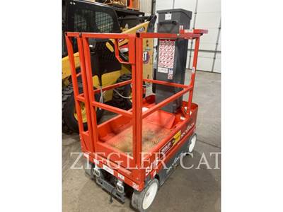 Skyjack SJ16 Scissor Lift