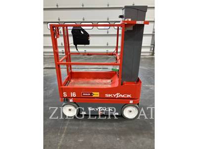 Skyjack SJ16 Scissor Lift