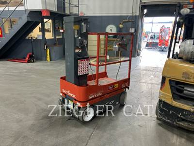 Skyjack SJ16 Scissor Lift