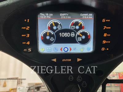 Bobcat S770 Skid Steer