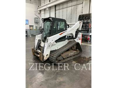 Bobcat T870 Skid Steer