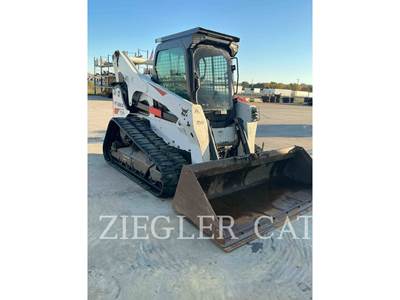 Bobcat T870 Skid Steer