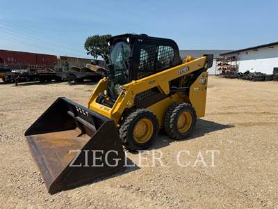 Caterpillar 232D3 Skid Steer