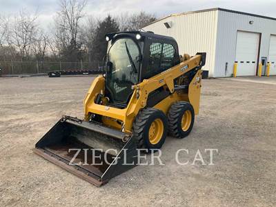Caterpillar 232D3 Track Skid Steer