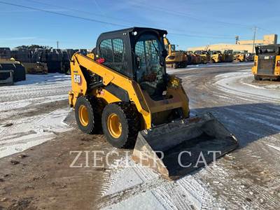 Caterpillar 236D3 Mini Skid Steer