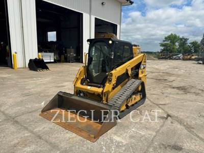 Caterpillar 239D Compact Track Loader