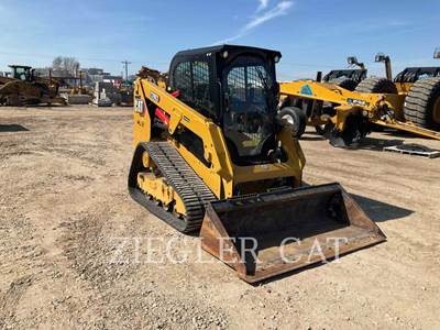 Caterpillar 239D3 Compact Track Loader
