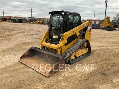 Caterpillar 239D3 Compact Track Loader
