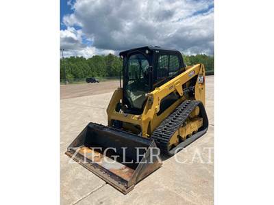 Caterpillar 239D3 Compact Track Loader