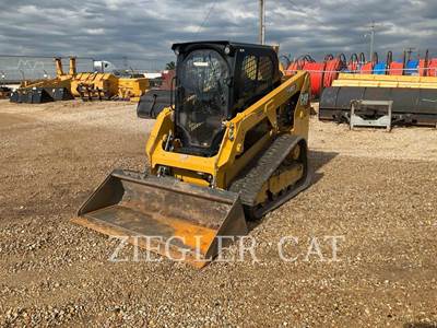 Caterpillar 239D3 Compact Track Loader