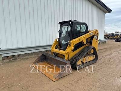Caterpillar 239D3 Compact Track Loader