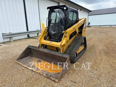 Caterpillar 239D3 Compact Track Loader