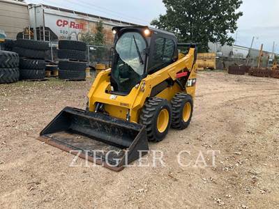Caterpillar 242D Track Skid Steer