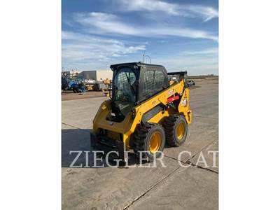 Caterpillar 242D3 Track Skid Steer