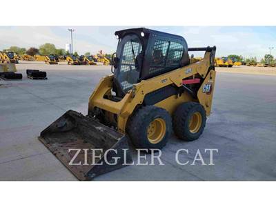 Caterpillar 242D3 Track Skid Steer