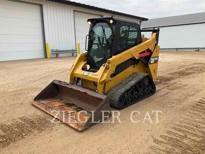 Caterpillar 257D Compact Track Loader