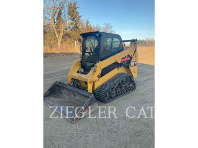 Caterpillar 257D Compact Track Loader