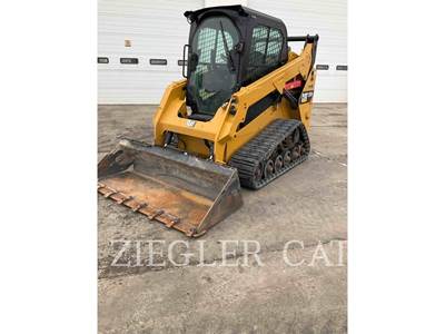 Caterpillar 257D Compact Track Loader