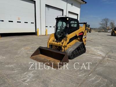 Caterpillar 257D Compact Track Loader
