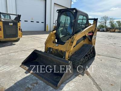Caterpillar 257D Compact Track Loader