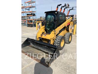 Caterpillar 262D3 Skid Steer