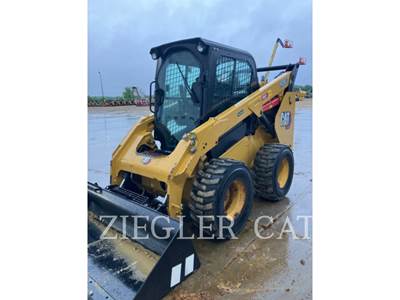 Caterpillar 262D3 Skid Steer