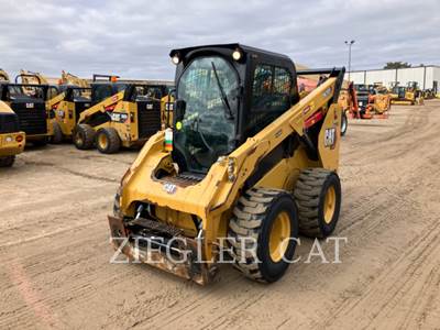 Caterpillar 262D3 Skid Steer