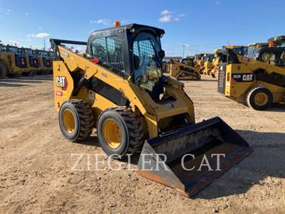 Caterpillar 262D3 Skid Steer