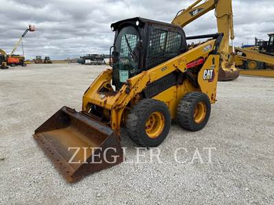 Caterpillar 262D3 Skid Steer