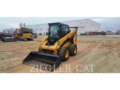 Caterpillar 262D3 Mini Skid Steer