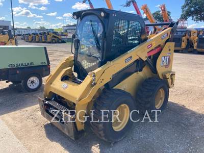 Caterpillar 262D3 Mini Skid Steer
