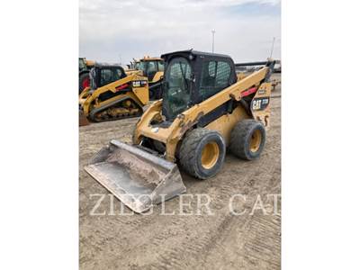 Caterpillar 272D Skid Steer