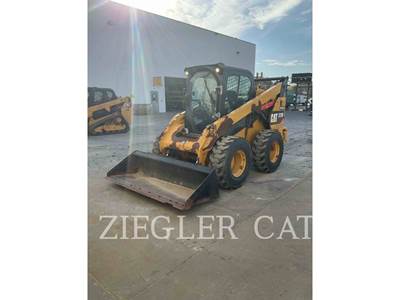 Caterpillar 272D Track Skid Steer