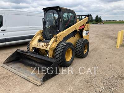 Caterpillar 272D2 Track Skid Steer