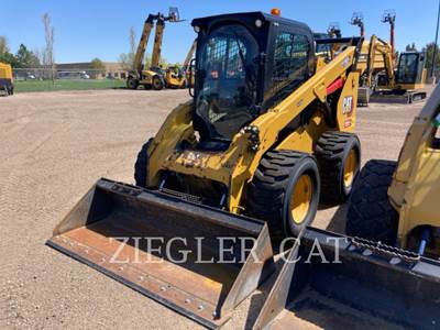 Caterpillar 272D3 XE Skid Steer