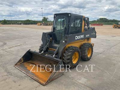 John Deere 320E Track Skid Steer