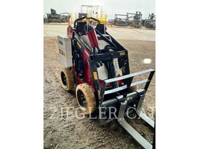 Toro E-Dingo 500 Skid Steer