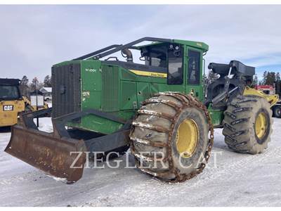 John Deere 748L Skidder