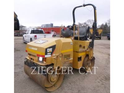 Caterpillar CB24 Smooth Drum Roller Compactor