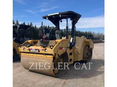 Caterpillar CB64 Smooth Drum Roller Compactor